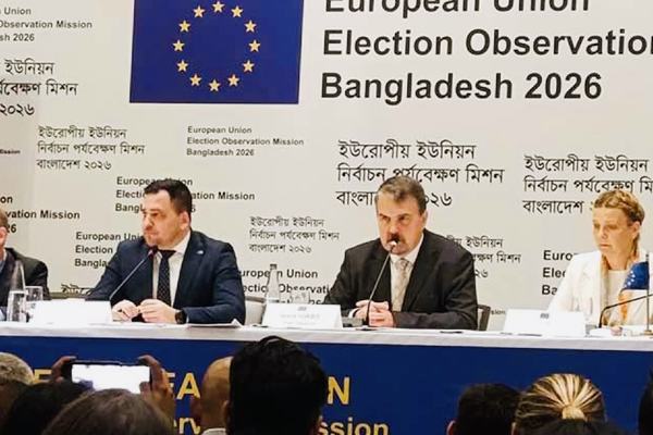 আন্তর্জাতিক পর্যবেক্ষকদের নজরদারি জোরদার: আসন্ন নির্বাচনকে ঘিরে বাংলাদেশের রাজনৈতিক অঙ্গনে বৈশ্বিক নজরদারি বৃদ্ধি