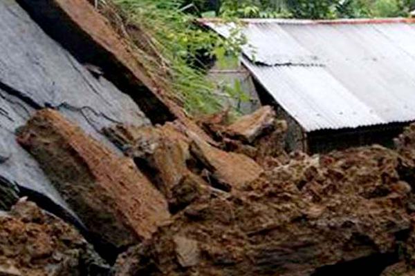 টানা বৃষ্টিতে কক্সবাজারে ভয়াবহ পাহাড়ধস, রোহিঙ্গা নারী-শিশুসহ নিহত বেড়ে ৯
