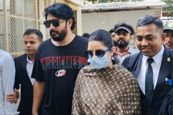 সময়মতো আদালতে পৌঁছাতে পারেননি পরীমণি, পিছিয়ে গেল জেরা