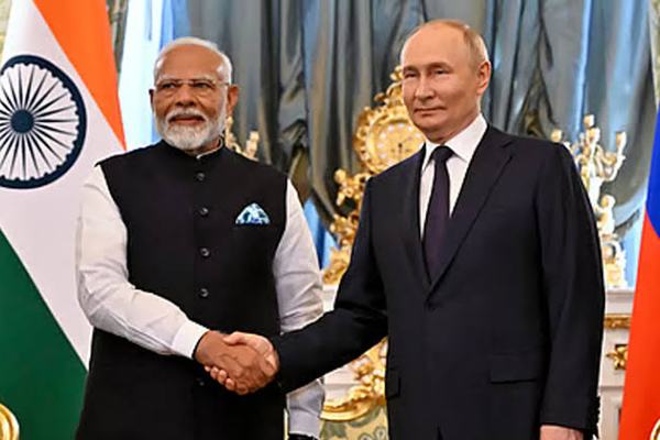হরমুজের বিকল্প খুঁজছে মস্কো, ভারত পর্যন্ত রেল করিডোরের প্রস্তাব