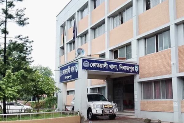 ‘ওসি কোথায়?’ প্রশ্ন ঘিরে থানায় সিআইডি কর্মকর্তাকে থাপ্পড়, কৃষকদল নেতা গ্রেপ্তার