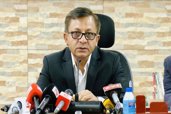 গ্যাস সংকট কাটাতে অবকাঠামো উন্নয়নে দুই বছর সময় লাগবে: বাণিজ্যমন্ত্রী