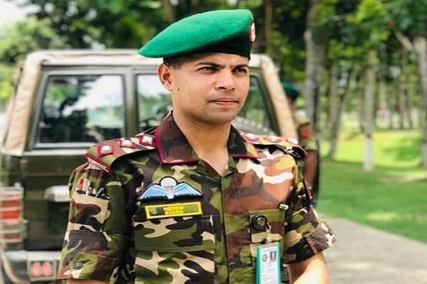 মেজর সাদেককে ঘিরে পুরোনো মামলার ‘হঠাৎ সক্রিয়তা’ নিয়ে প্রশ্ন, হয়রানির অভিযোগ