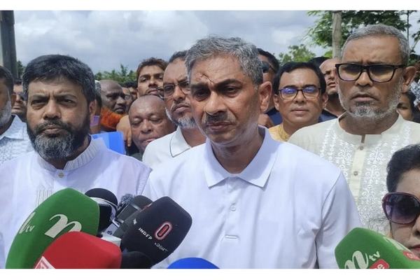 ভারতীয় পানি আগ্রাসন নিয়ে আরও সতর্ক থাকার কথা জানালেন পানিসম্পদ মন্ত্রী