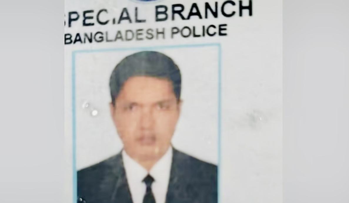 আমিনবাজারে এসবি পুলিশের এসআইকে পিটিয়ে হত্যা, গুরুতর আহত ছেলে
